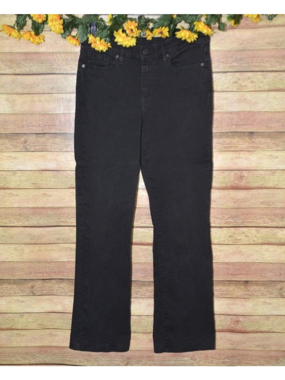 Levi's Ladies Black Classic Bootcut Jeans Size 8 Stretch Casual Western